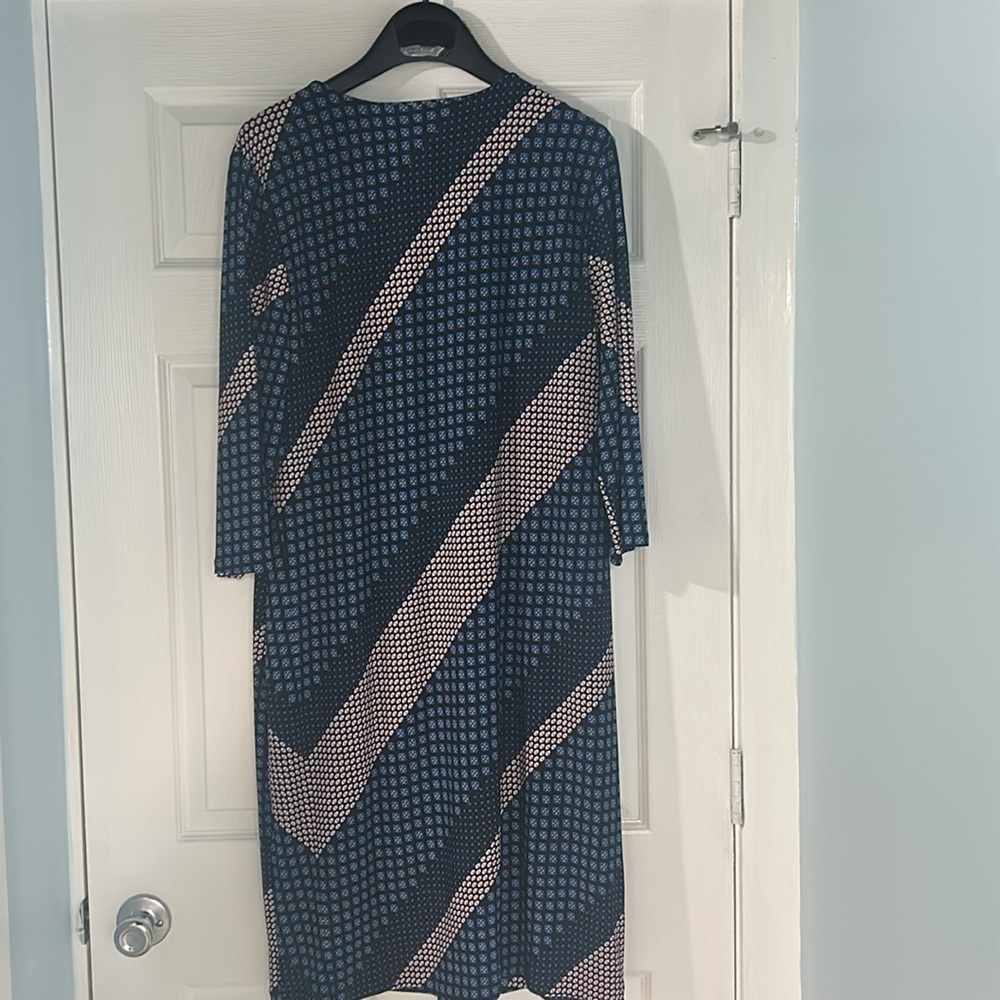 Chico's Blue Sheath Wrap Dress V-Neck 3/4 Sleeve Casual - Picture 10 of 11